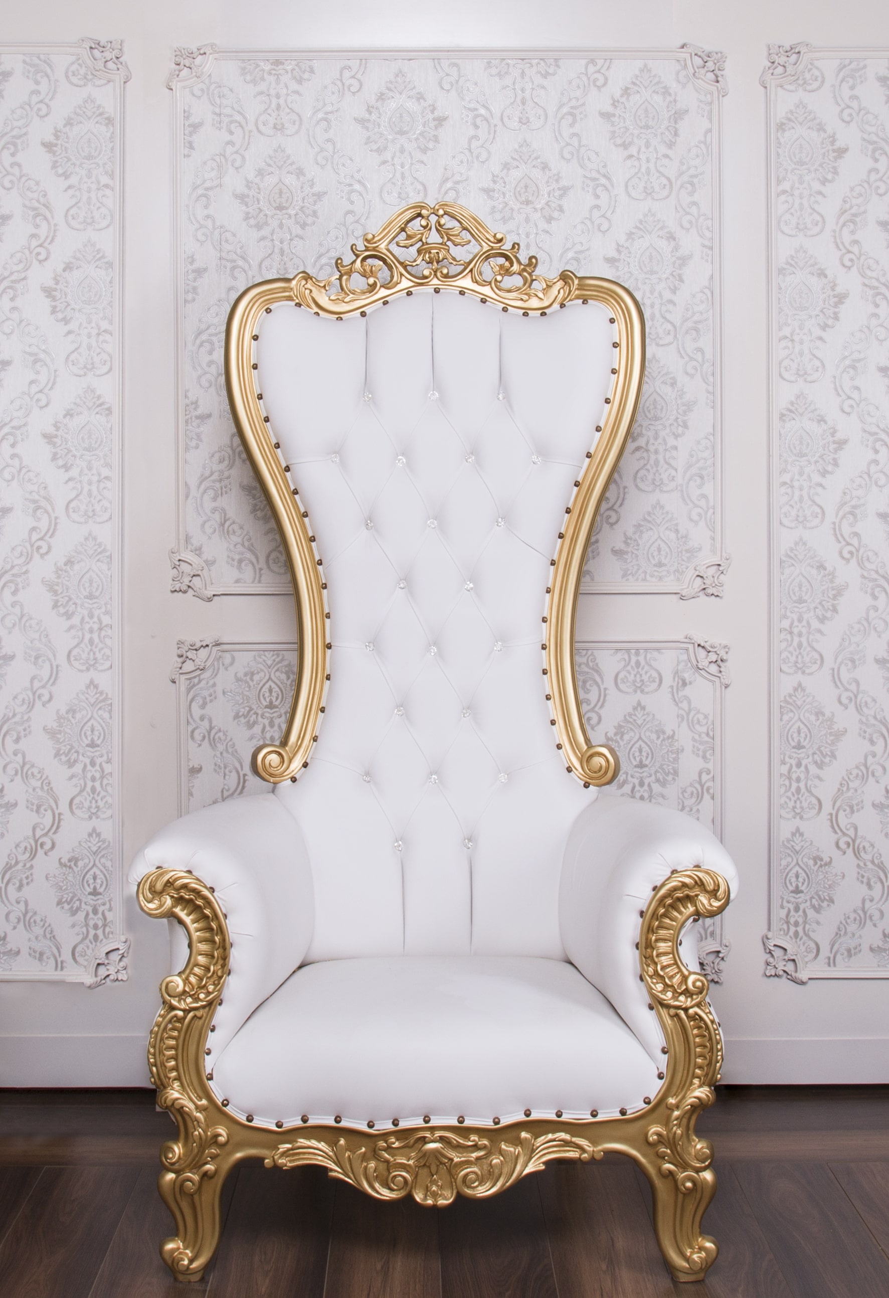 Gold & White Leather Tutankhamun Throne Chair